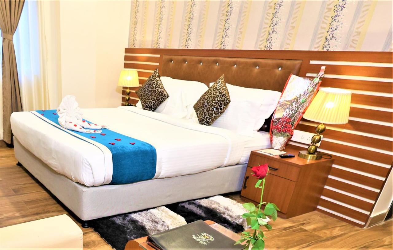 Hotel Sidh Vedantha Patna  Kültér fotó