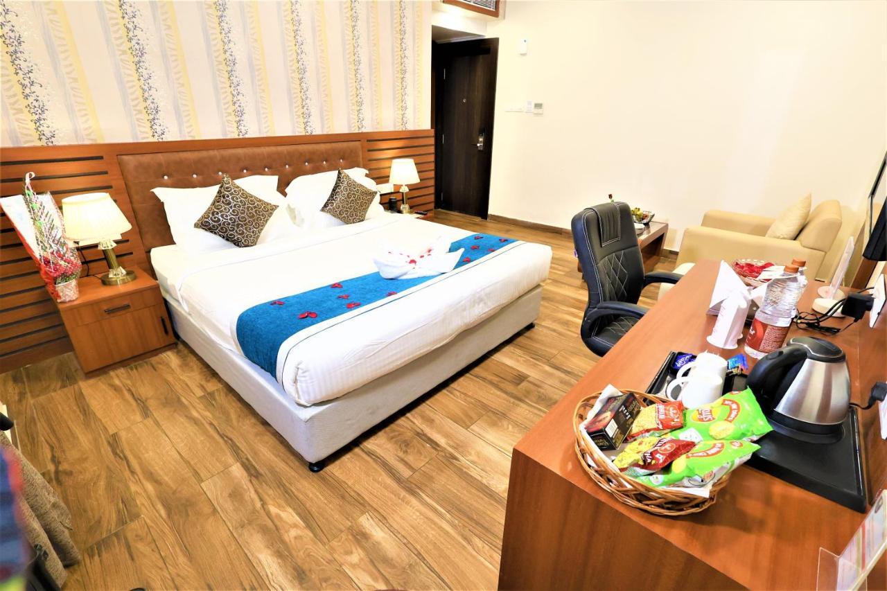 Hotel Sidh Vedantha Patna  Kültér fotó